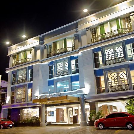 Crown Regency Hotel Makati Makati City Buitenkant foto