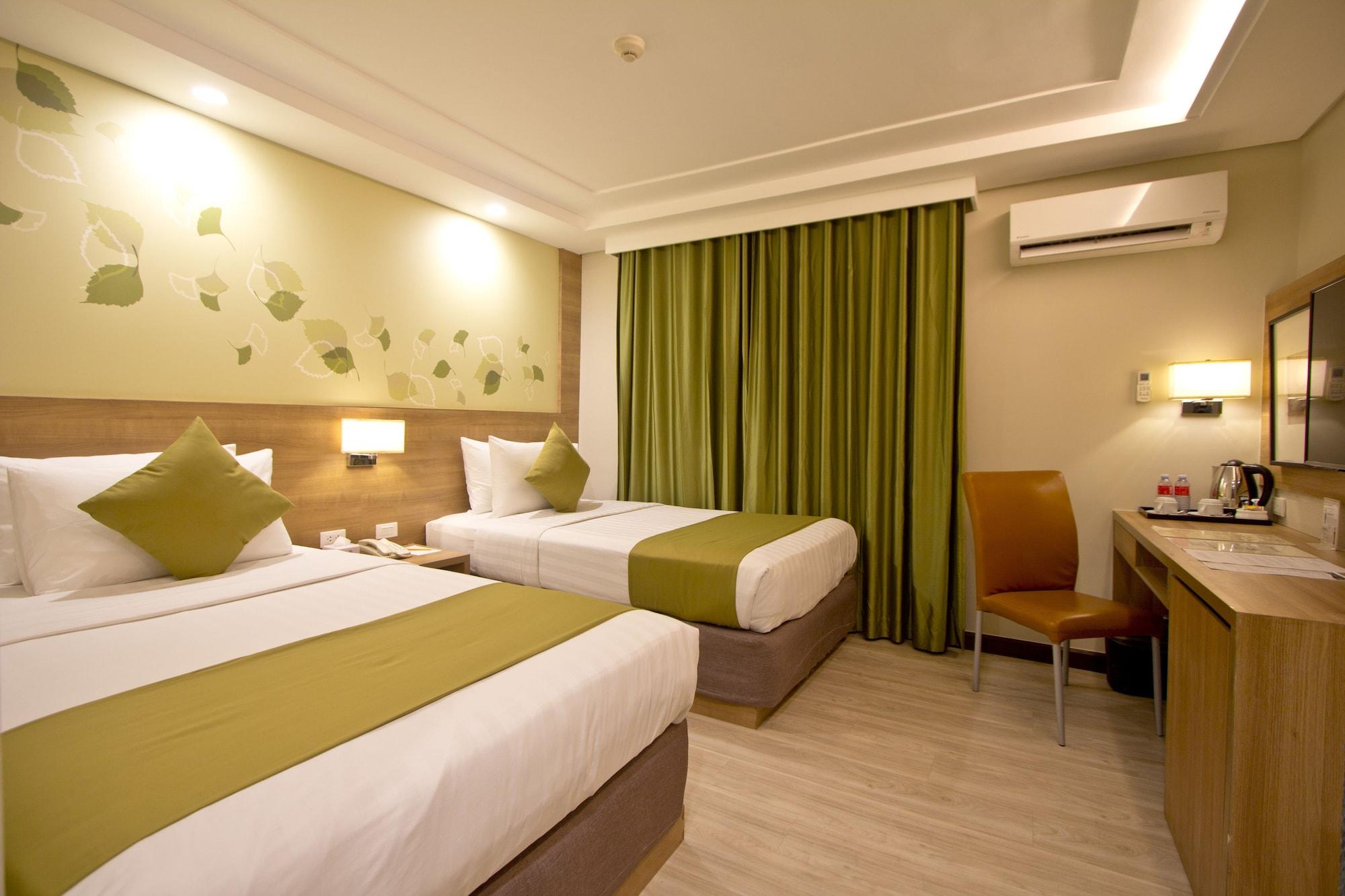 Crown Regency Hotel Makati Makati City Buitenkant foto