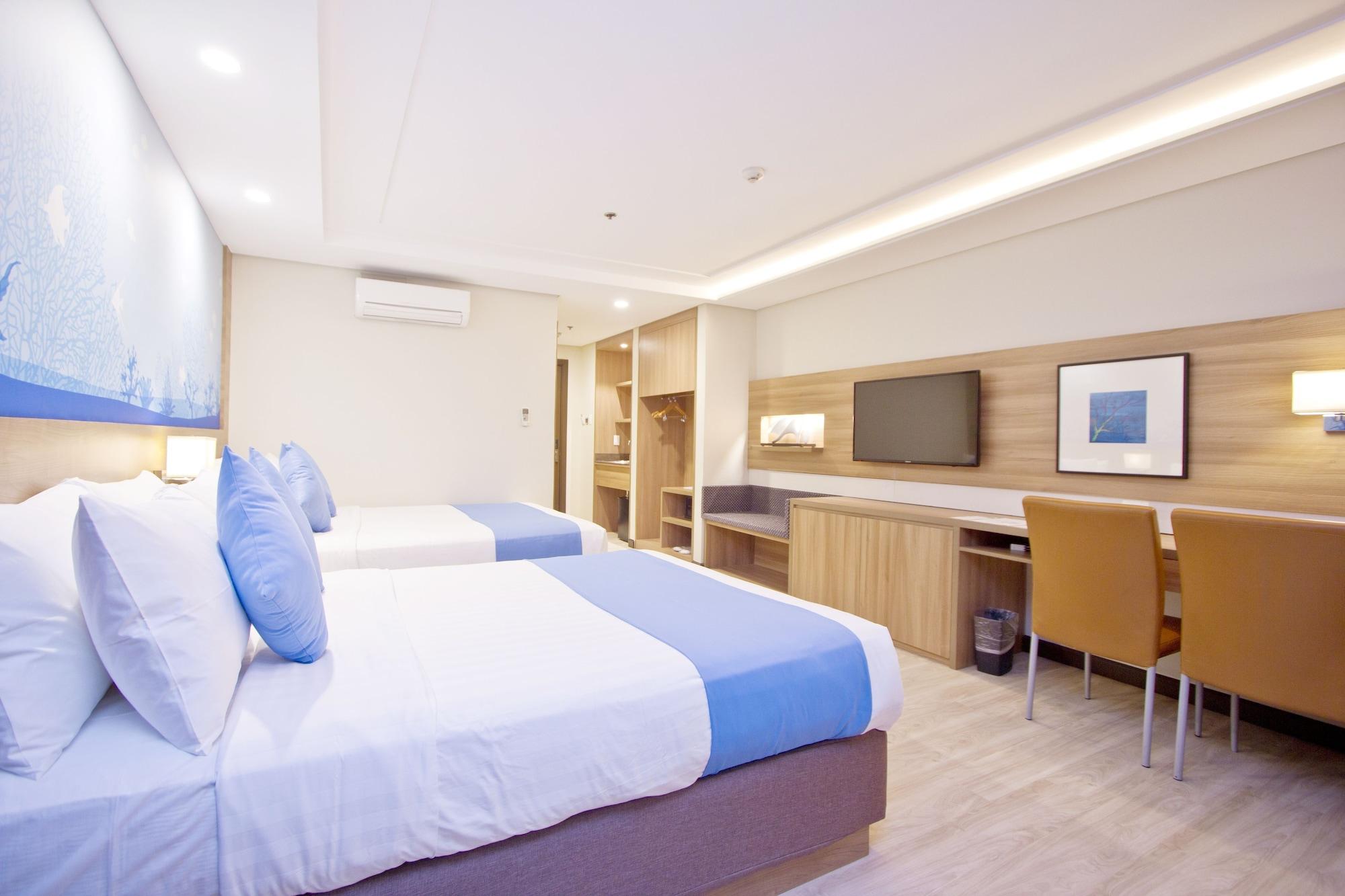 Crown Regency Hotel Makati Makati City Buitenkant foto