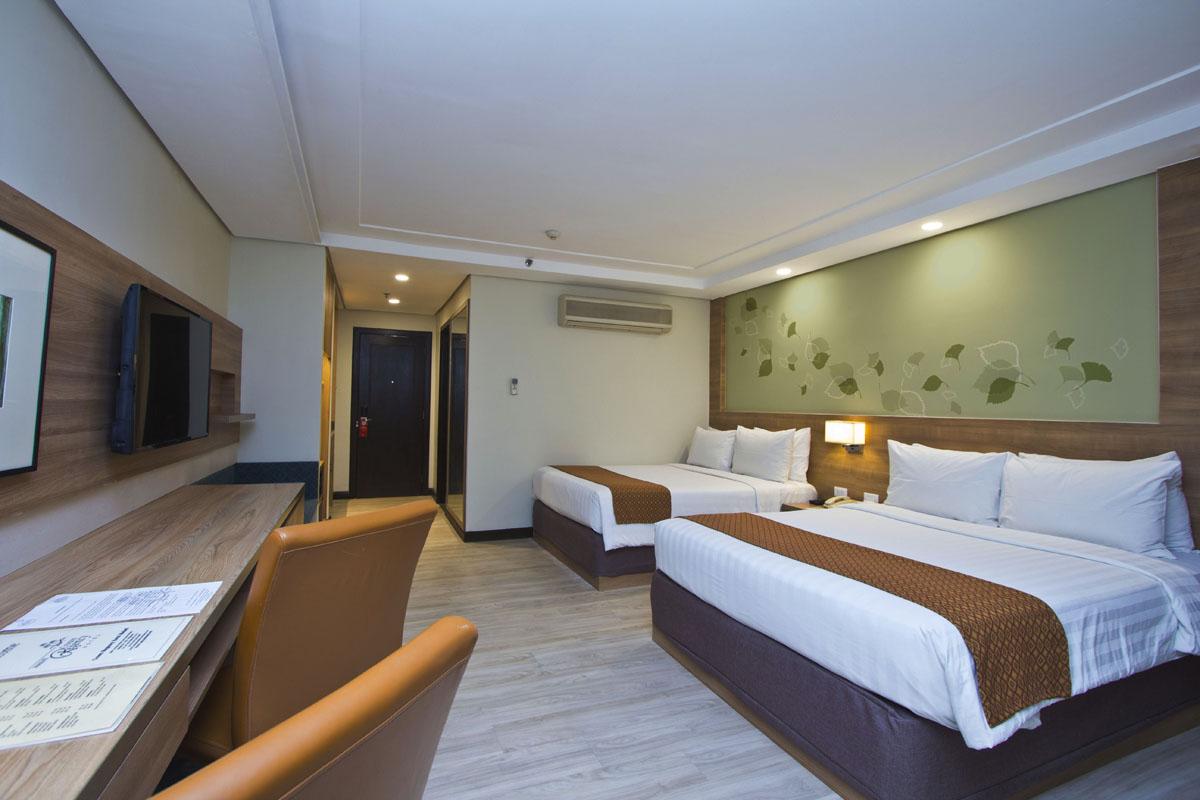 Crown Regency Hotel Makati Makati City Buitenkant foto